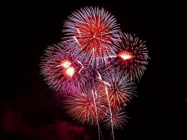 fireworks-1758_960_720_opt